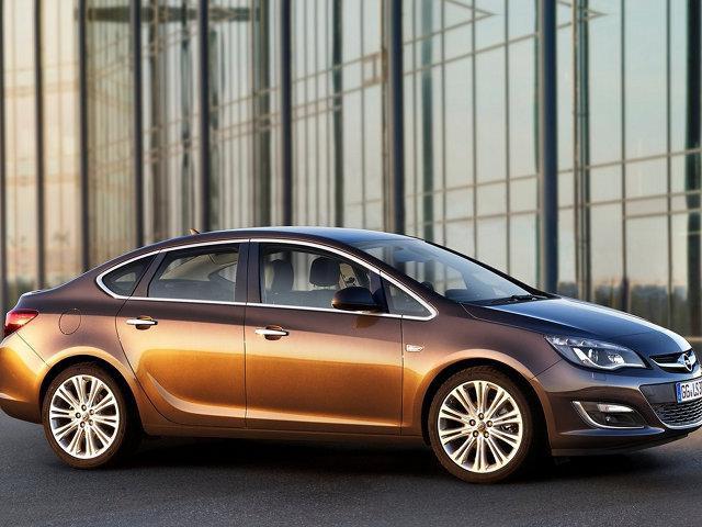 Opel Astra 가족 - 훌륭한 기능을 갖춘 가족 용 자동차