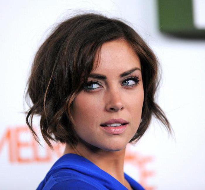 Jessica Stroup : 전기, 개인 생활, 영화